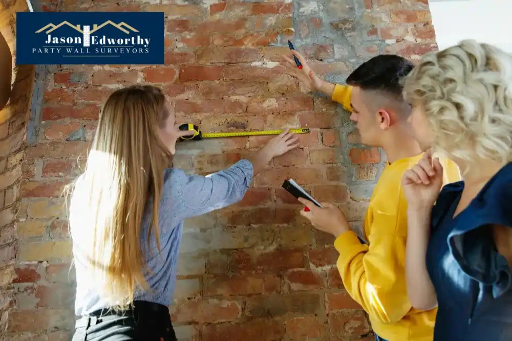 What are the responsibilities of a party wall surveyor Addlestone?
